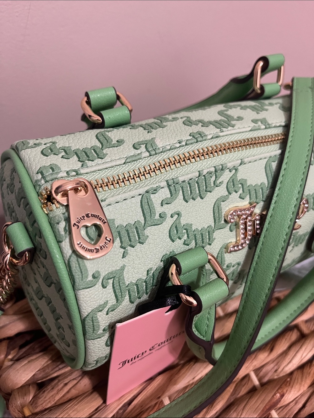 🔴 Juicy Couture Mint Green Logo Barrel Satchel with Heart Charm! HTF! Rare! 🔥 - Picture 13 of 14
